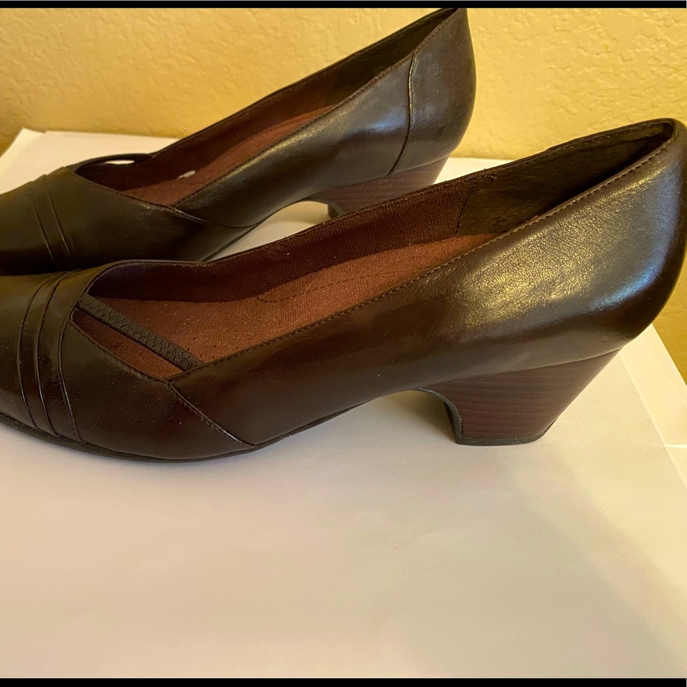 Clarks Active Air NIB Size 11 Brown Sugar